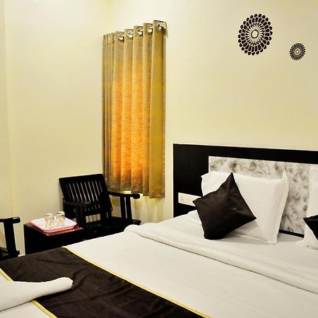 Skyotel Hotels & Banquets Vijayawada Exterior photo
