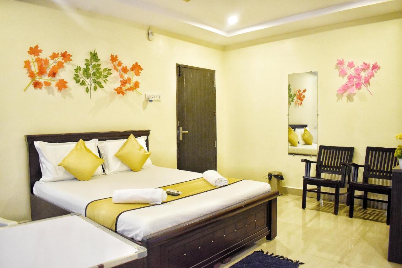 Skyotel Hotels & Banquets Vijayawada Exterior photo